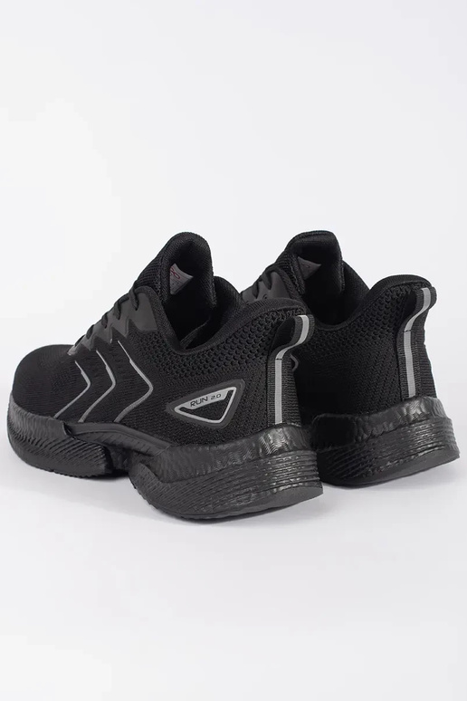 Zwarte heren sportschoenen Zwarte heren sportschoenen