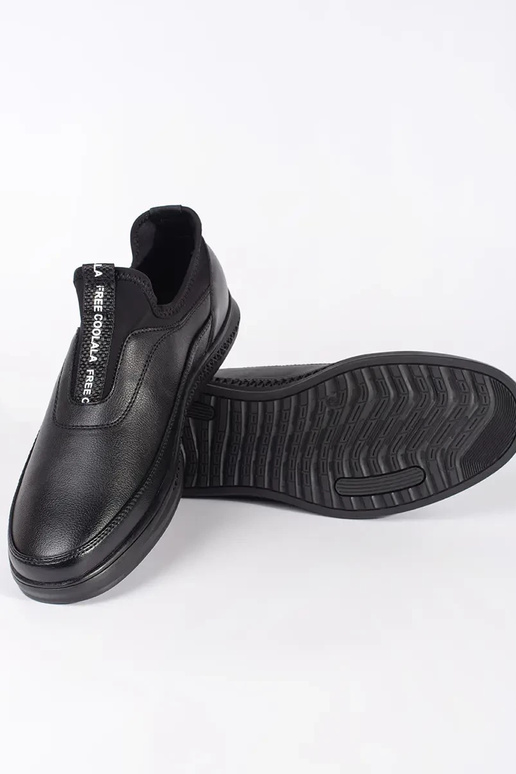 Chaussures pour hommes en cuir... Chaussures pour hommes en cuir...