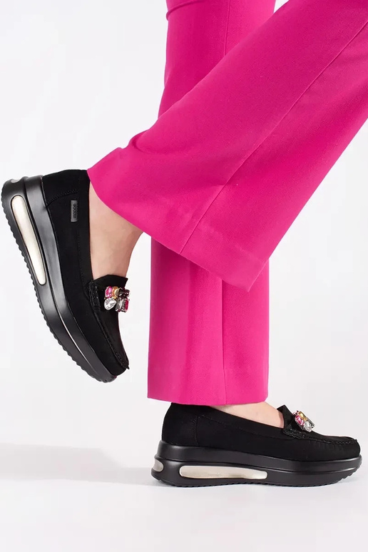 Mocassins sable sur plateforme avec... Mocassins sable sur plateforme avec...