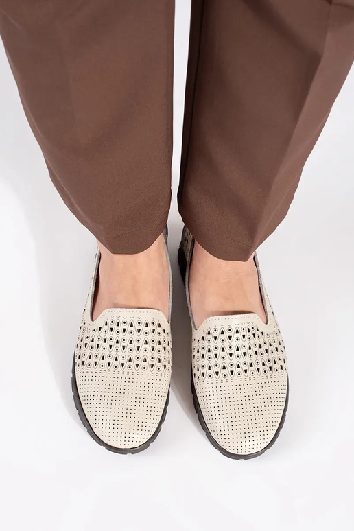 Mocassins en daim noirs sur semelle...