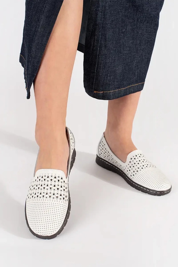 Derbies ajourées blanches 2