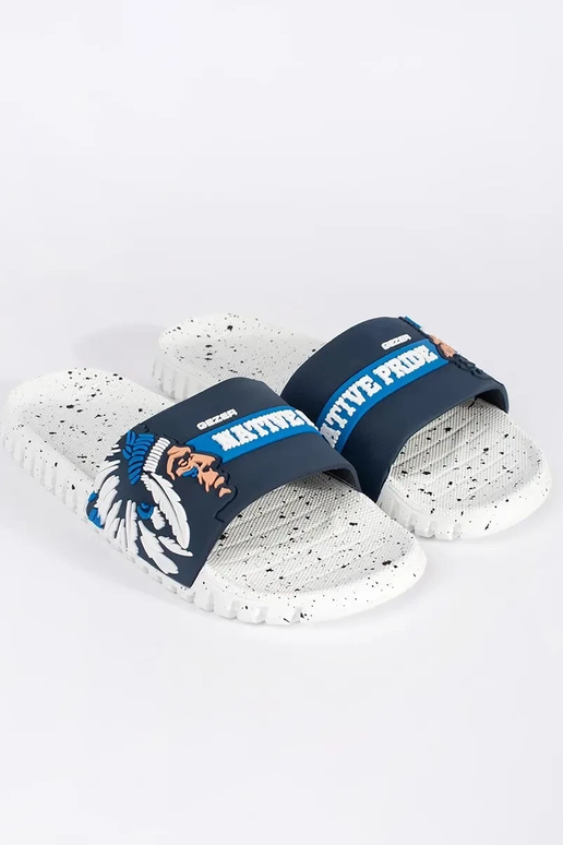 Witte slippers met blauwe details
