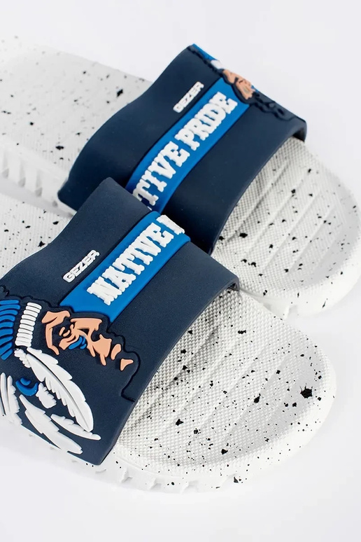 Chaussons de piscine blancs avec bleu Chaussons de piscine blancs avec bleu