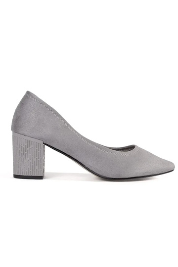 Talons hauts gris en daim...