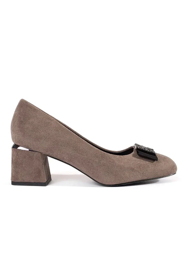 Chaussures à talons sable...