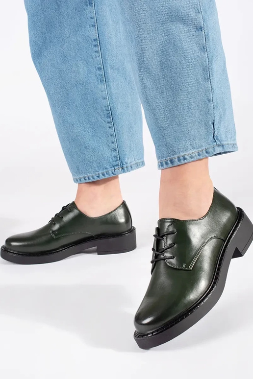 Groene schoenen op lage hak Sergio Leone