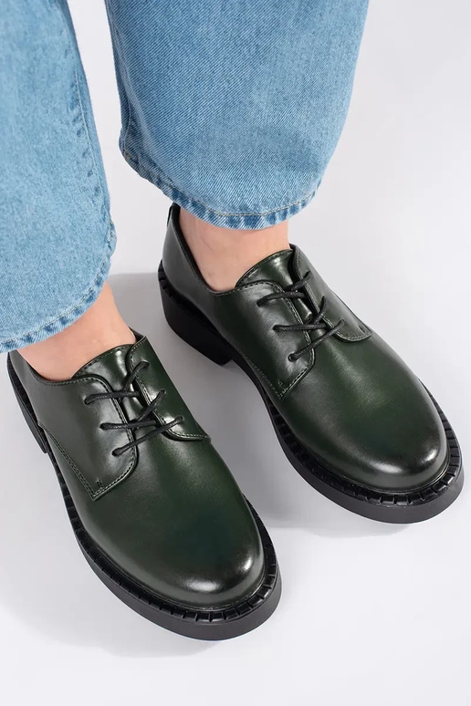 Groene schoenen op lage hak Sergio Leone