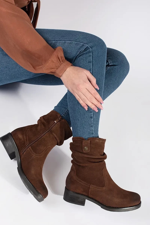 Bottines Marron En Cuir Avec Tige... Bottines Marron En Cuir Avec Tige...