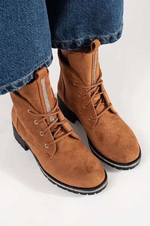 Braune Schnürschuhe