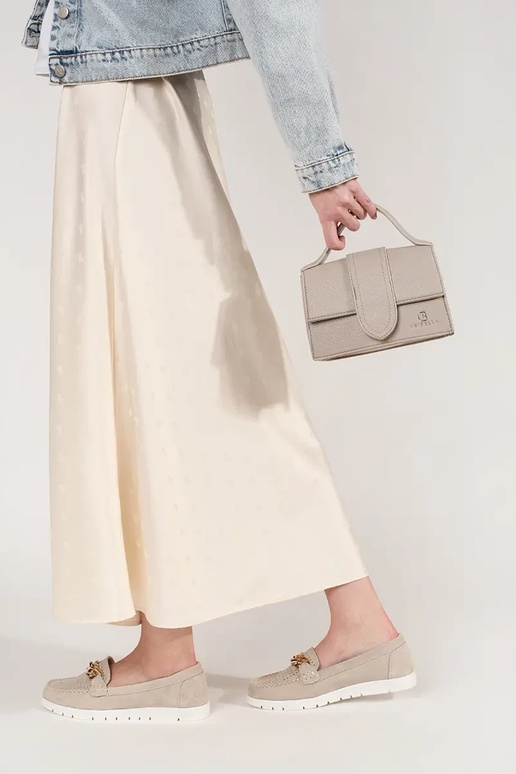 Petit sac gris avec poignée