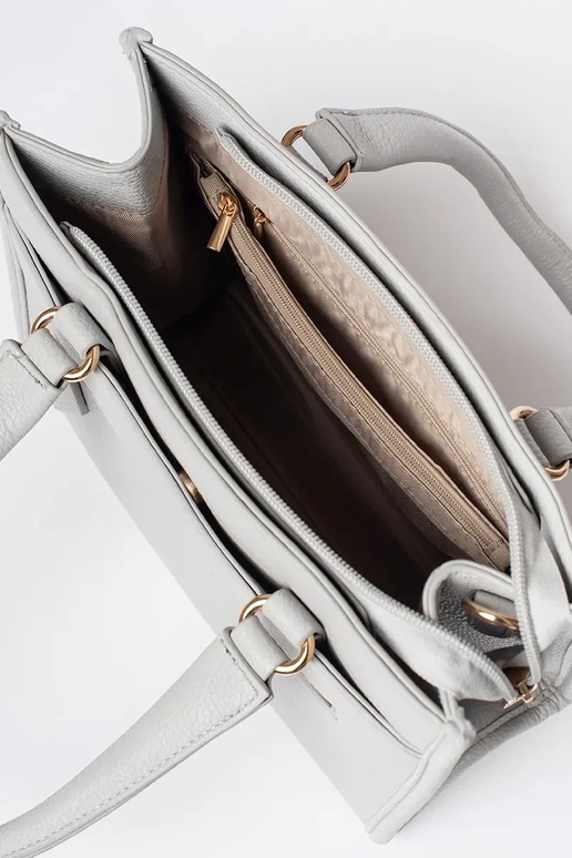 Sac avec fermeture éclair couleur grise