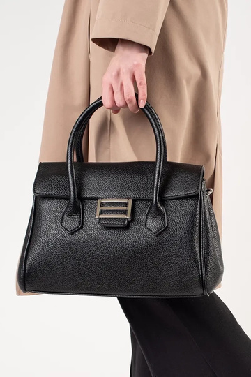 Sac à main noir avec lanières 2