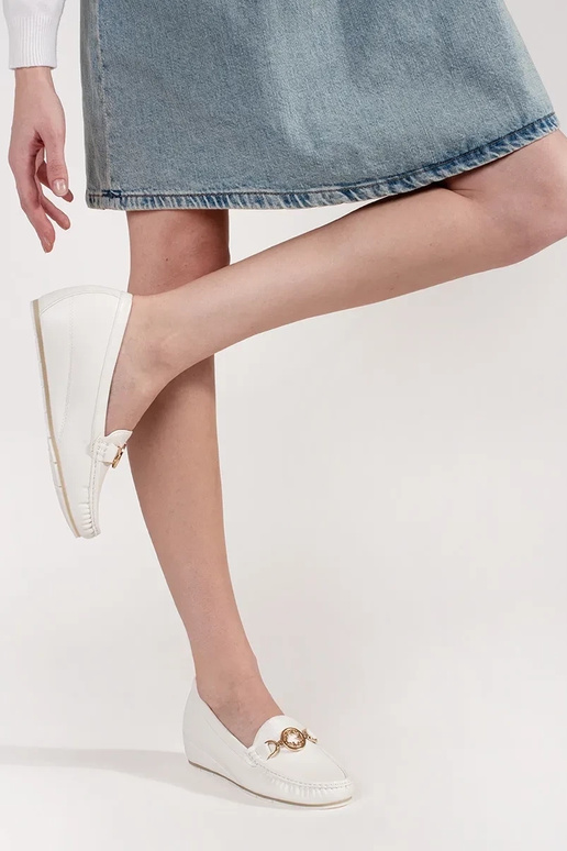 Mocassins à talon wedge blancs avec... Mocassins à talon wedge blancs avec...