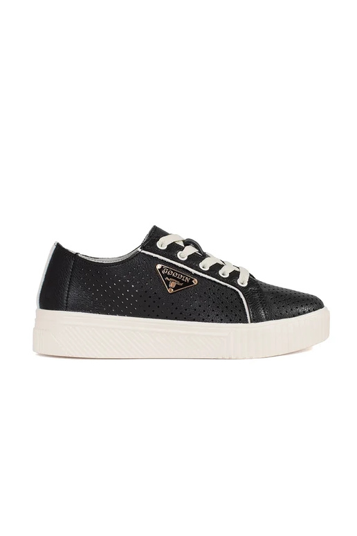 Zwarte leren sneakers model met plateau Zwarte leren sneakers model met plateau