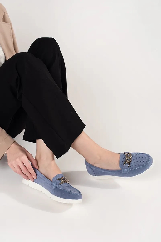 Mocassins en cuir bleu avec chaîne et... Mocassins en cuir bleu avec chaîne et...