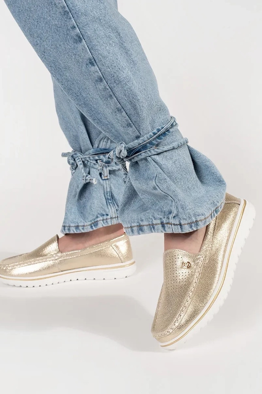 Oda ažūriniai sportiniai batai ant...