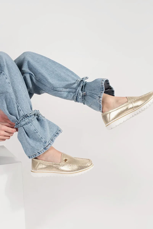 Mocassins dorés en cuir Mocassins dorés en cuir