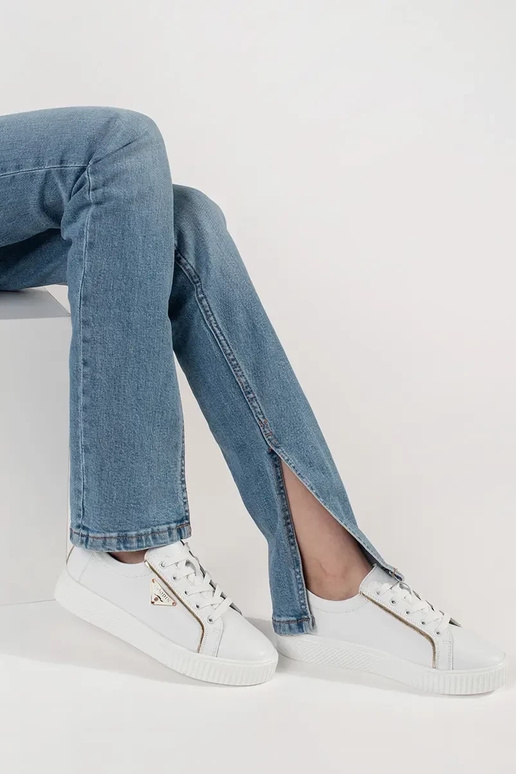 Leer witte kleur Sneakers model...