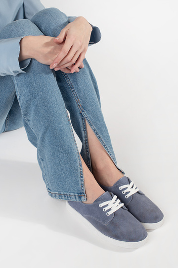 Blaue Schuhe aus Naturleder... 2