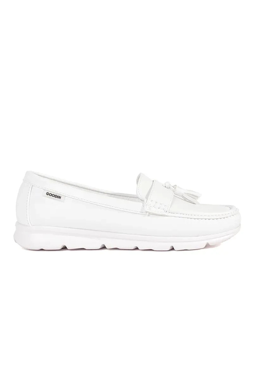 Mocassins blancs avec franges sur... Mocassins blancs avec franges sur...