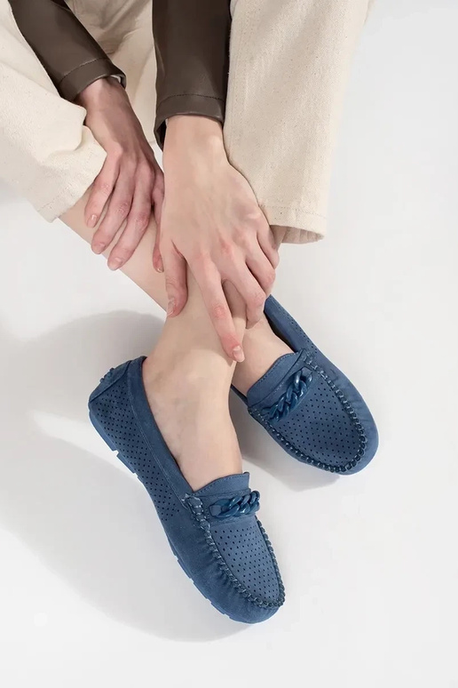 Blauwe geperforeerde damesinstappers...