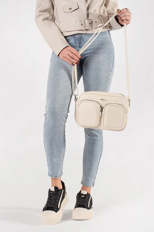 Petit sac en couleur orange avec poches