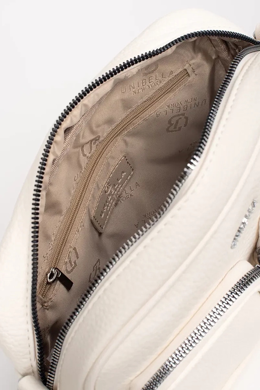 Petit sac en couleur orange avec poches