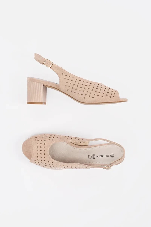 Sandales couleur ivoire à talon bas