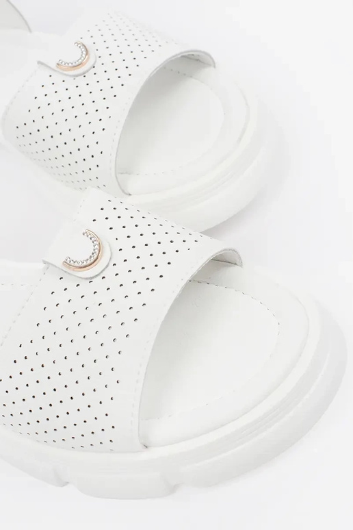 Witte sandalen met platform Witte sandalen met platform