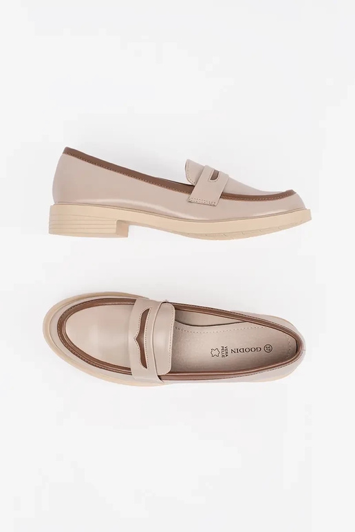 Elegante Damen Mokassins in Sandfarbe Elegante Damen Mokassins in Sandfarbe