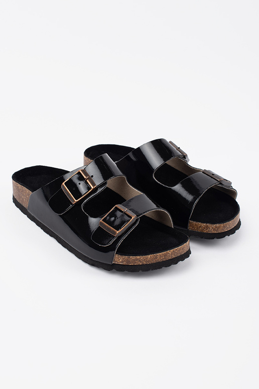 Zwarte slippers op platte zool Zwarte slippers op platte zool