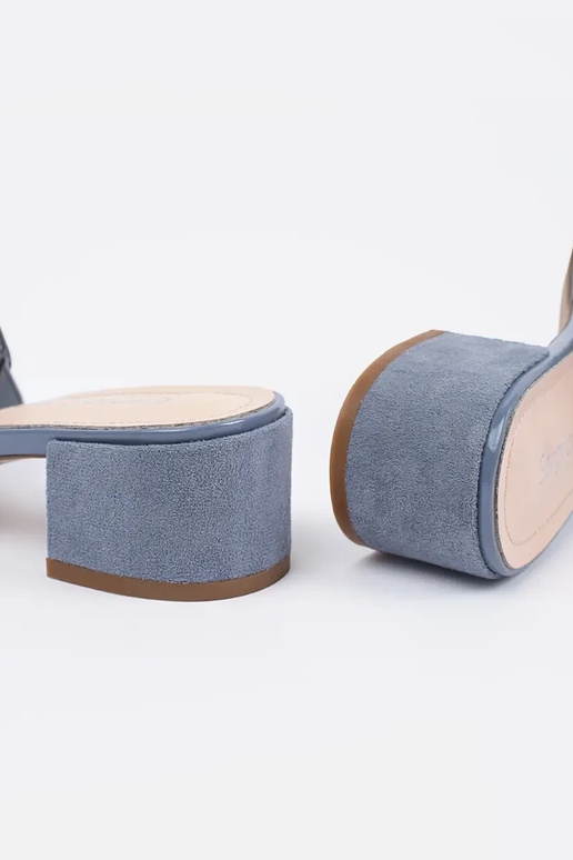 Chaussons bleus à talons hauts Sergio... Chaussons bleus à talons hauts Sergio...