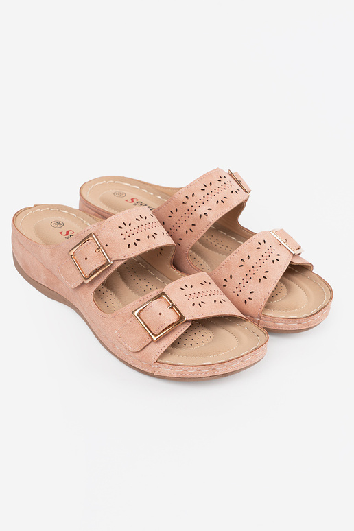 Sandalen op een lage plateau met... Sandalen op een lage plateau met...