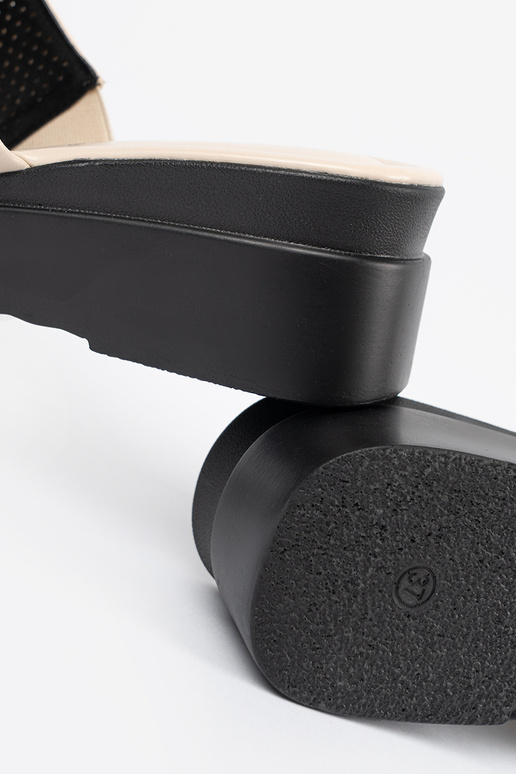 Dames slippers met platform zand