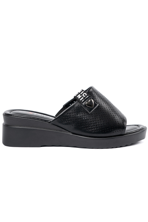 Gehaakte slippers met platform zwart Gehaakte slippers met platform zwart