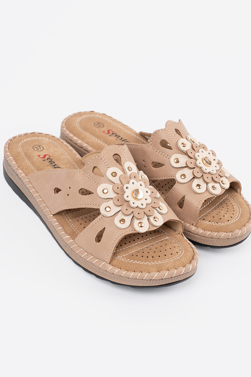 Dames slippers met decoratieve... Dames slippers met decoratieve...