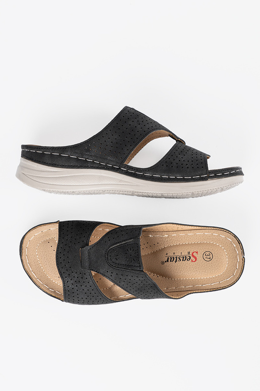 Bequeme Pantoletten mit Ausstattungen...