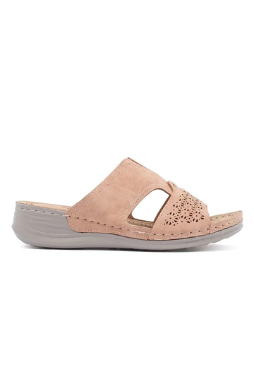 slippers op lage sleehak...