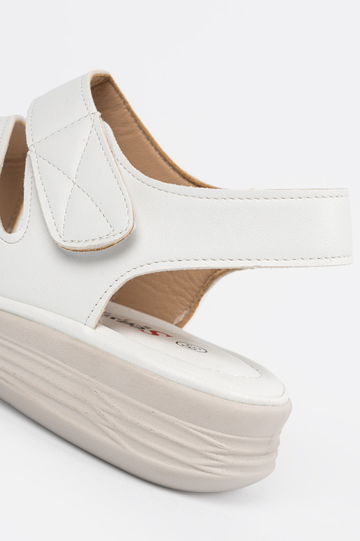 Sandales pour femmes avec velcro...