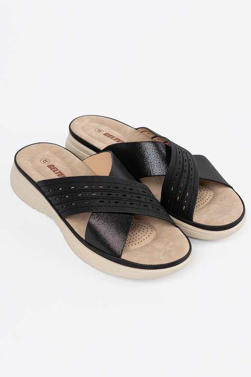 Pantoufles avec plateforme noires Pantoufles avec plateforme noires