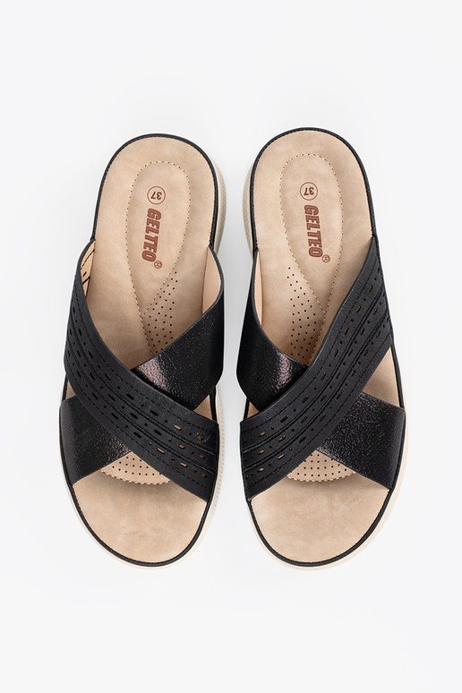 Slippers met platform in zwart Slippers met platform in zwart