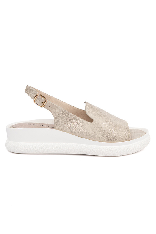 Gouden comfortabele sandalen voor... Gouden comfortabele sandalen voor...