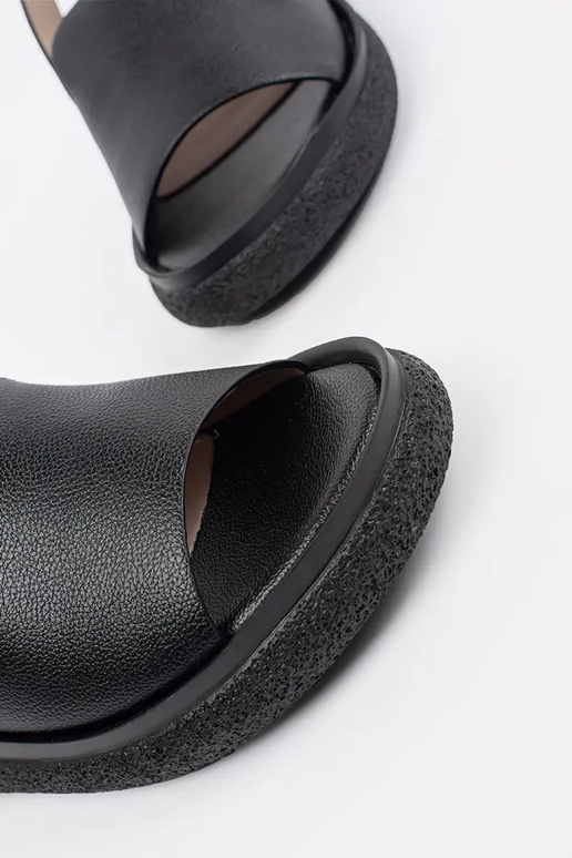 schwarze bequeme Sandalen für Frauen