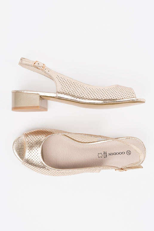 Sandales dorées ajourées pour femmes... Sandales dorées ajourées pour femmes...