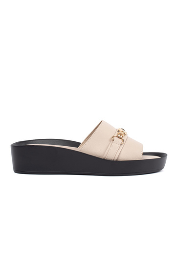 sandfarbene Slipper für...