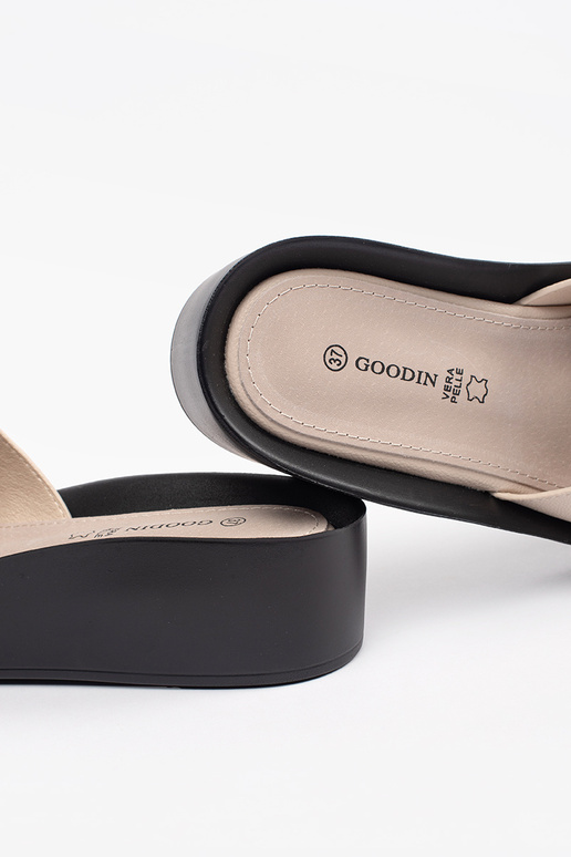 sandkleurige slippers voor dames met... sandkleurige slippers voor dames met...