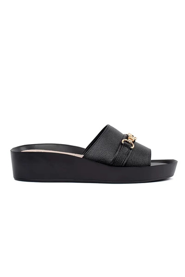 zwarte slippers voor dames...