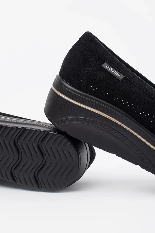 mocassins noirs sur semelle épaisse