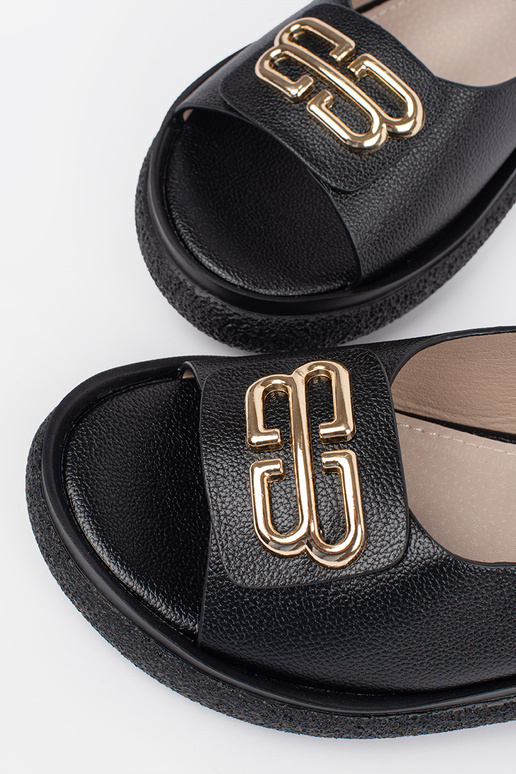 Platte sandalen zwarte met decoratie