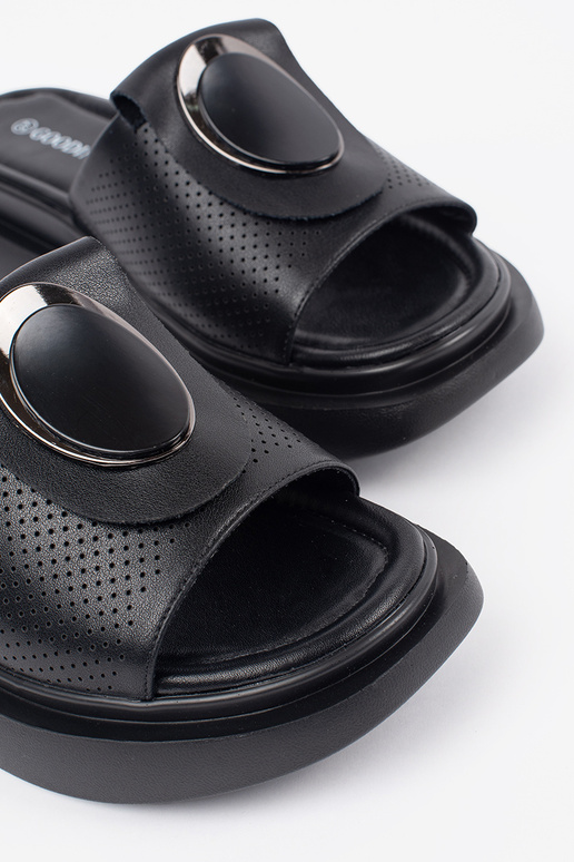 Schwarze bequeme Pantoletten mit...